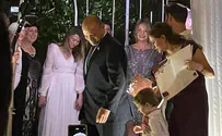 7 ברנז'ה: בנט מברך תחת החופה