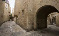 Jerusalem tour disrupted: "Get out of here!"