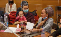 Переходное правительство превышает свои полномочия?