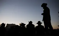 גנב אקדח וקטנוע ממתפלל במקווה במאה שערים