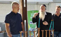 ראש השב"כ הדליק נרות עם ילדי 'עלה'