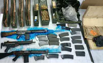 Бойцы батальона «Грани́т» обнаружили тайник с оружием