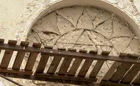 Crimea: Remains of synagogue thought to be destroyed found