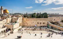 ‘Stranger Things’ star proposes to singer Ari Dayan in Jerusalem