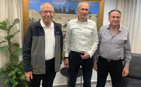 Mount of Olives security reunites ranking IDF officers