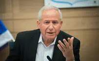באחריותנו לאפשר לחקלאים לעבוד
