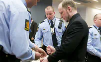 Prosecutor: Norway murderer still very dangerous