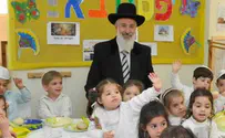 הרב הראשי "עשה סדר" עם ילדי הגן