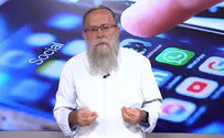 מגיש טלוויזיה מפורסם או רב חשוב?