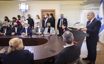 Лапид “убежал” от охраны и самостоятельно отправился в Кнессет