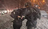 Атака на полицейскую машину в Восточном Иерусалиме. Видео