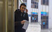 7 ברנז'ה: יאיר שרקי תורם דם