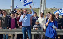 פרובוקציה ליד אביתר - והתשובה של הימין