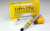 EMTs save 2 suffering anaphylactic shock from dairy