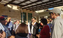 ממתי ערבים חוקקים מקום למזוזה בבתים?