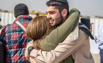 צילום: רועי קור עשרות חיילים חרדים חגגו סיום מסלול