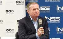 Евгений Корнийчук плакал, описывая войну в Украине