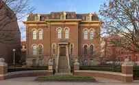U of Illinois student charged for throwing rock at Jews