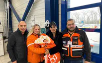 Israeli EMT rescues 2 newborns, reunites them with their parents