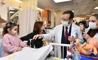 A visit and a gift for sick children at a Jerusalem hospital
