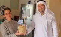 משלוח מנות לאשתו של רבש"ץ חוות גלעד