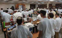 שבשבת ישיבה - מקבלים שבת באווירה ישיבתית