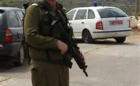 פלאש 90 תושב ת"א-יפו מואשם בגניבת נשק מקצין צה"ל