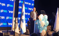 שר הביטחון בדואט עם אריק סיני