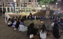 החניכים קראו תהילים לזכר נרצחי הפיגוע