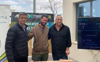 צילום: אבי רוזן הדרום הרחוק מתקרב למרכז עם סיבים אופטיים