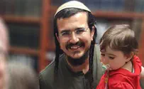 "בטח אתה מחייך עם בואו של הרב קנייבסקי"