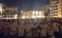 Hundreds camp out near Yamina MK's house