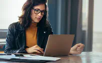 Over half of working women are burnt out, study shows