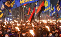 Ukrainian attacked Jew as onlookers prevented him from fleeing