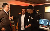 Tragedy inspires Yaakov Shwekey’s latest hit song