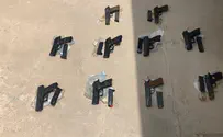 Security forces thwart attempt to smuggle weapons from Jordan