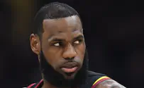 לברון ג'יימס שבר שיא היסטורי ב-NBA