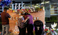 Father breaks into tears, speaking about murdered daughter