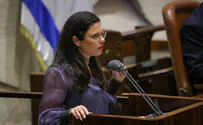 שקד הורתה לגרש את העיתונאית האיראנית