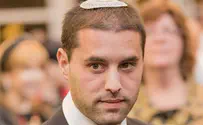 לא ימין ולא שמאל          