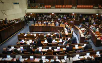 Opposition bill to raise minimum wage passes, embarrassing govt