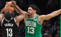 This Muslim basketball star is teaching Holocaust education