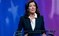 Kathy Hochul defeats Republican Lee Zeldin in New York