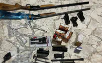 IDF nabs 10 terrorists, confiscates rifles during security sweep