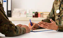 Why are less Americans signing up for the army? 