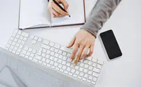 AI vs Human Transcription: Accuracy, Time & Price