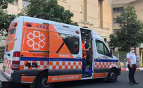 Medical personnel save life of man choking in seniors' home