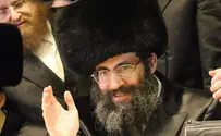 צילום: שלומי טריכטר מקווה נייד הובא לאולם והמשפיע טבל 3 פעמים