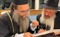 הרב פינטו לשליח בפריז: "עושים עבודת קודש"