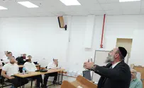 עשרות חרדים החלו את מסלול ההשתלבות בביון